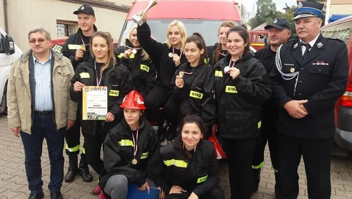 Druhny z OSP Bujny najlepsze, chłopcy z Mąkolic na II miejscu w powiecie