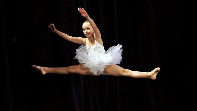 Tancerze z Piotrkowa triumfowali podczas mistrzostw w stolicy 