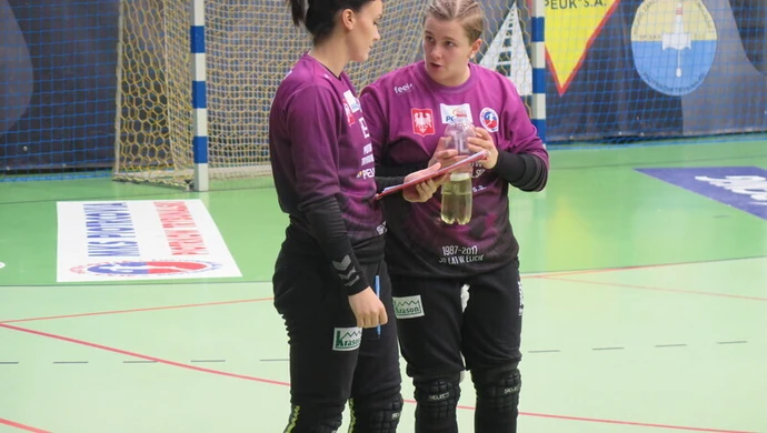  Niełatwy mecz z outsiderem