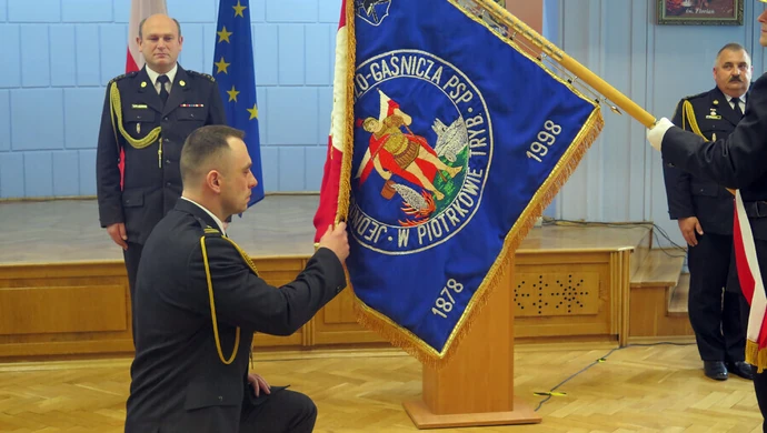 "Oczekuję szacunku do munduru...". Piotrkowska straż ma nowego komendanta