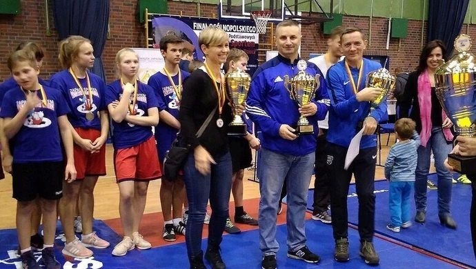 Szkoła Podstawowa z Woli Krzysztoporskiej III w kraju