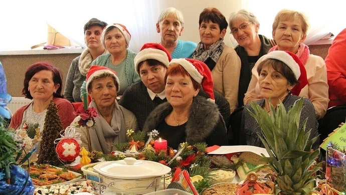 Wigilijne stoły w Gomulinie