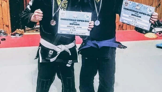 Przywieźli z Pragi 5 medali