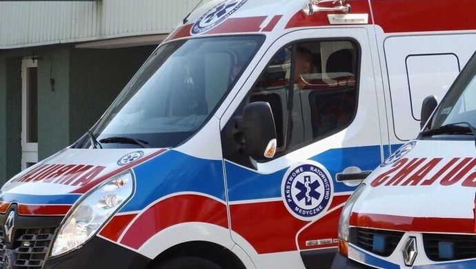 Straciła przytomność na ulicy, pomógł policjant 