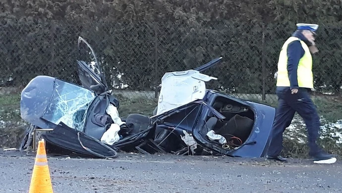 Pięć osób rannych w wypadku pod Piotrkowem [aktualizacja] 