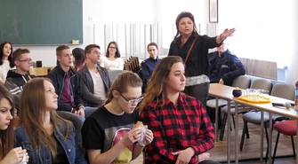 W II LO debatowali o bezpieczeństwie