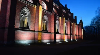 Kościół św. Floriana w Sulejowie z podświetleniem