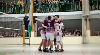 LUMKS Kasztelan Rozprza coraz bliżej II ligi