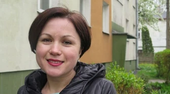 Na Ukrainie była weterynarzem. W Polsce pracuje w magazynie