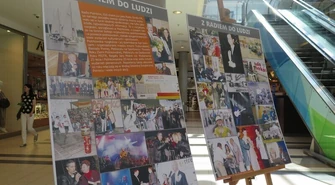 "Tu Radio Piotrków na częstotliwości 70,1 MHz..." Zobacz wyjątkową wystawę w Focus Mall! 