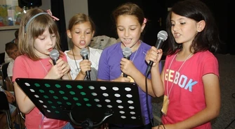 Artystyczne wakacje z piotrkowskim MOK-iem