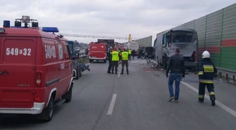 Wypadek na S8, rannych 7 osób!  [VIDEO]