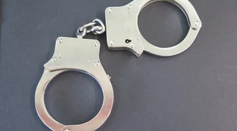 Pijany zniszczył karoserię samochodu