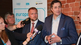 Dyskusje o gospodarce też mogą być pasjonujące