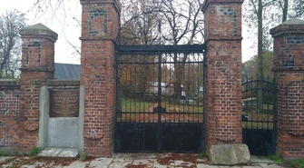 Bada losy swoich przodków związanych m.in. z Piotrkowem