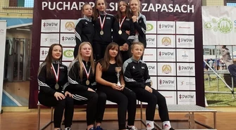 Kapitalny występ piotrkowskich zapaśniczek