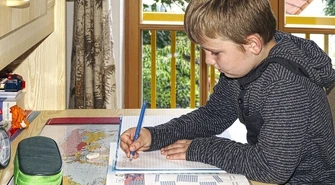 Prace domowe - tradycyjna konieczność, czy... łamanie ustawy?