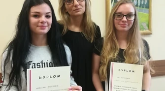 Stypendia Świętego Mikołaja dla uczennic ZSP nr 2