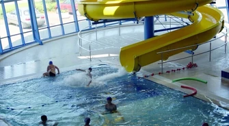 Basen przy Belzackiej ciągle zajęty? 