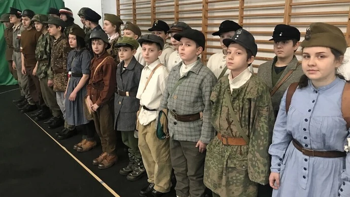 O niepodległości w podstawówce 