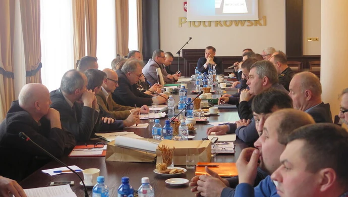 Afrykański pomór świń coraz bliżej powiatu piotrkowskiego