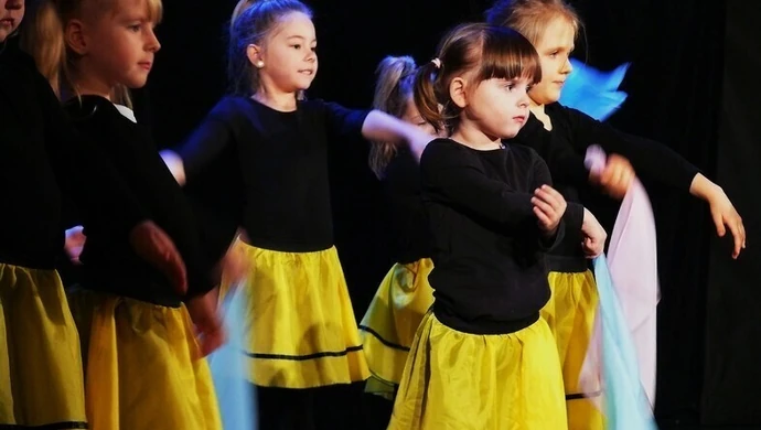 Artystyczny półmetek w MOK-u