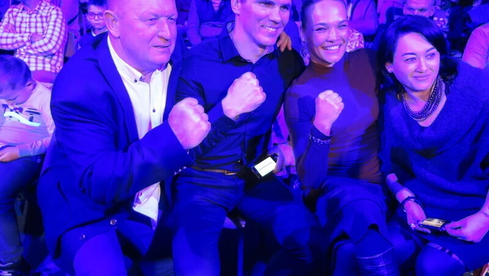 Mistrzowie dopingowali młodych bokserów w Witowie Kolonii