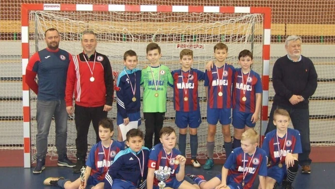 Memoriałowe zwycięstwo UKS Piotrcovia