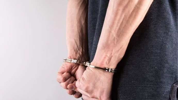 16-latek odpowie za kradzież i włamania do samochodów 