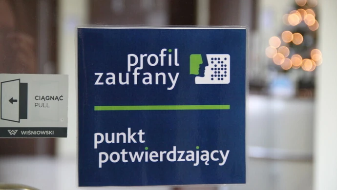Profil zaufany możesz potwierdzić w Moszczenicy