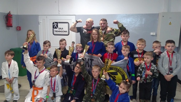 Medalowy łup reprezentantów Fido Fight Gold Team BJJ