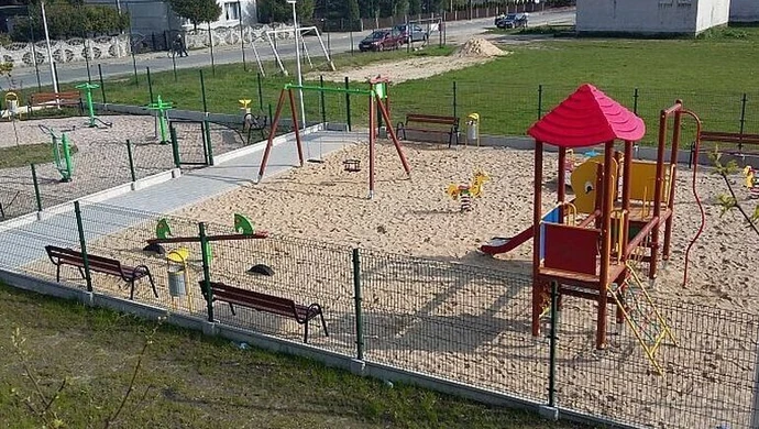 Wola Krzysztoporska: Jest dofinansowanie na kolejne place zabaw i siłownie