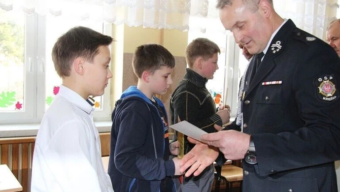 &#8222;Młodzież zapobiega pożarom&#8221; w Krzyżanowie