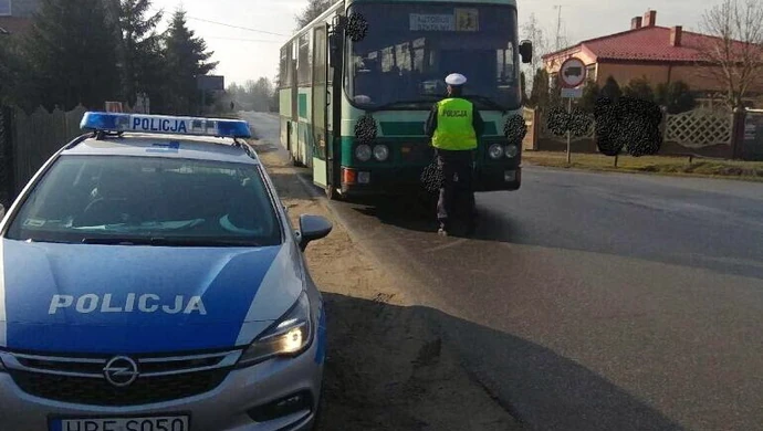 Kierowca autobusu miał 1,7 promila. Wiózł dzieci do szkoły 