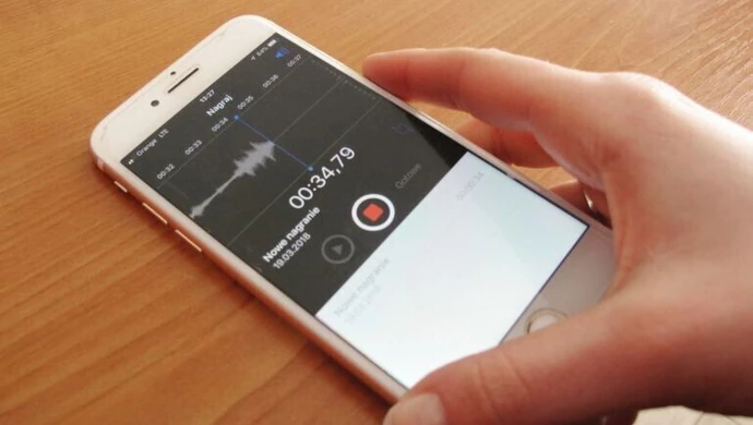 Nagrywają i wrzucają do sieci. Czy to legalne?