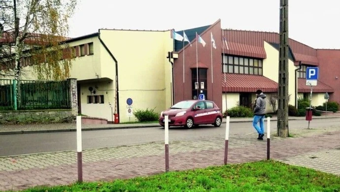 Sześć koncepcji przebudowy hali "Relax"