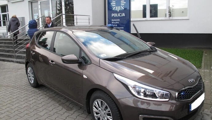 Czy rozbity radiowóz ufundowali podatnicy?