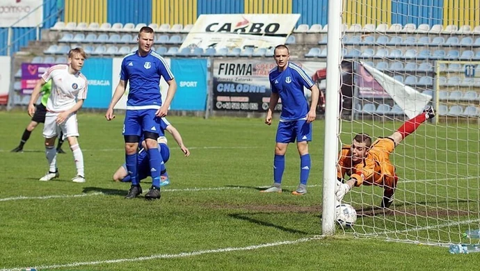 Polonia rozgromiona w Radomsku, Concordia wyszarpała jeden punkt