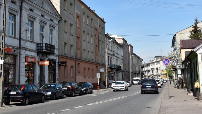 Wyremontują chodniki przy Wojska Polskiego