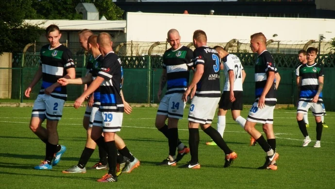 Polonia rozniosła wicelidera