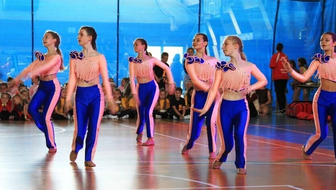 Tancerze z całej Polski rywalizowali w Moszczenicy