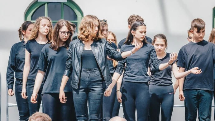 IV LO stawia na kreatywność 