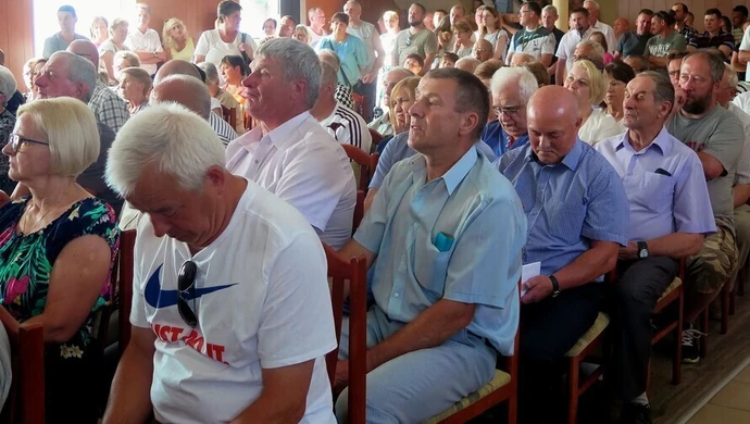 Kolejne głosy przeciwko "Instytutowi hodowlano-dydaktycznemu" 