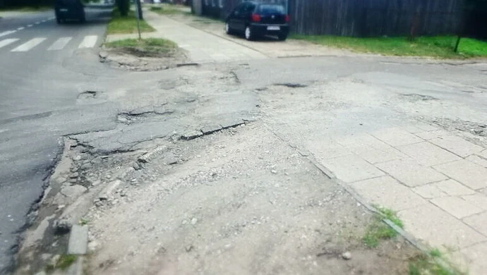 Czyje wjazdy na posesje?