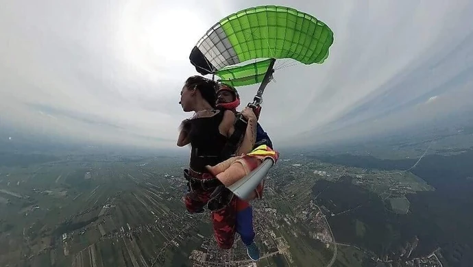 Zaginęła czasza spadochronu 