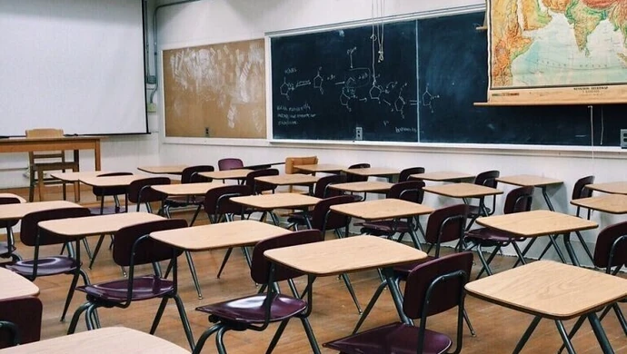 Ile powinien trwać rok szkolny?