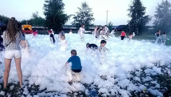 Słoneczny festyn w Woli Rokszyckiej