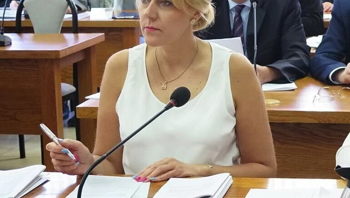 Radna wypisała się z klubu 