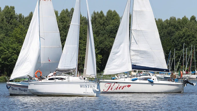 Towarzyskie regaty na Zalewie Sulejowskim