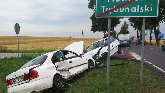 Wypadek w Piotrkowie. 5 osób poszkodowanych